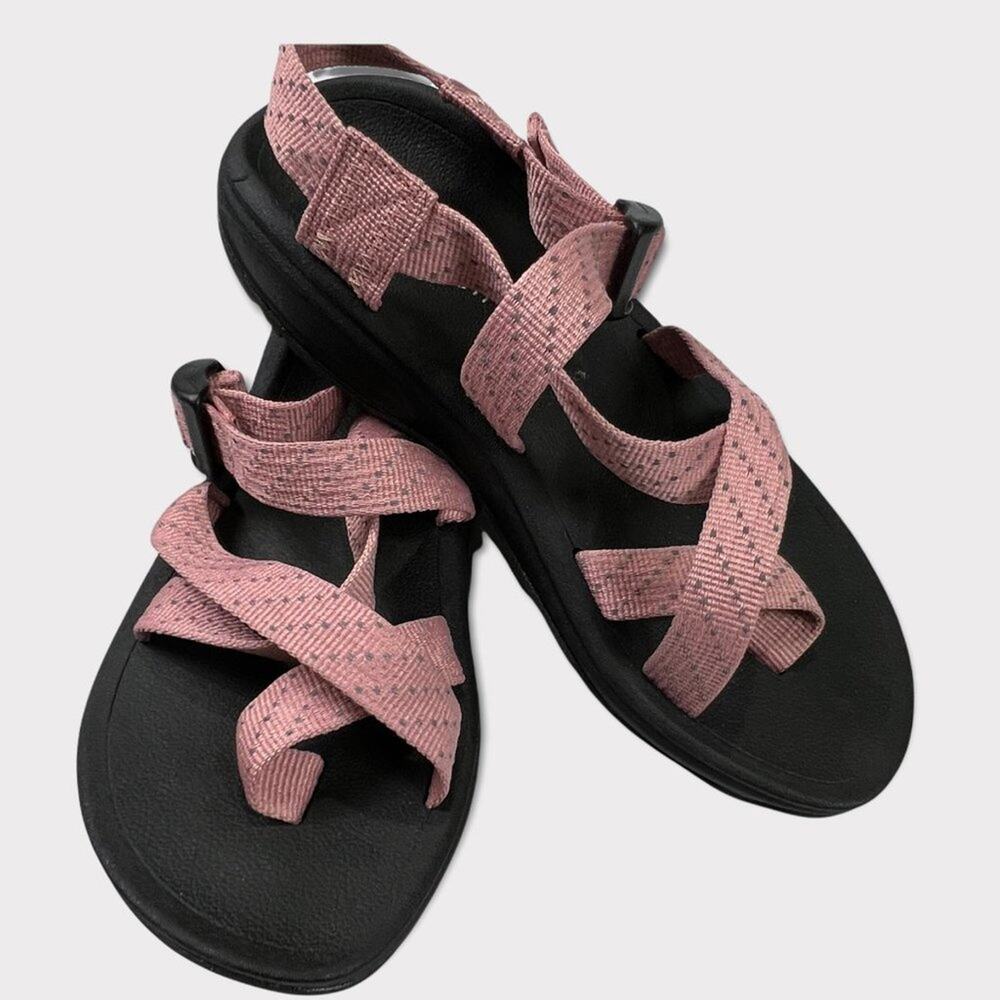 Madden Girl Blush Reflective/Pink Sun Sandals Size 6 Toe-Loop Ankle Strap Buckle